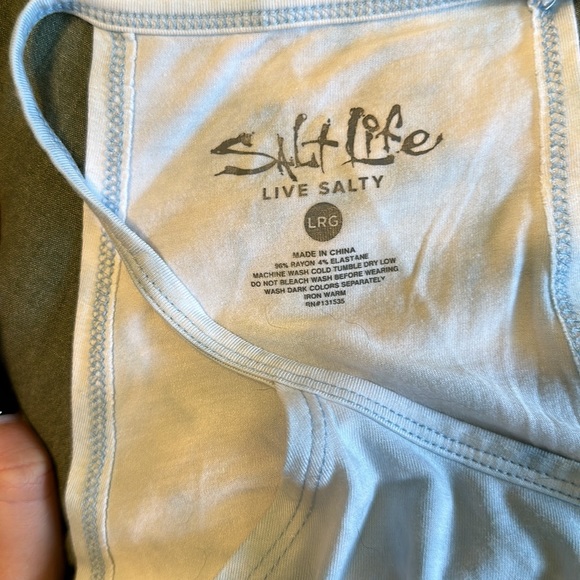 Salt life Tank - Large - Picture 2 of 2